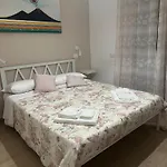 B&B Zelia 4*