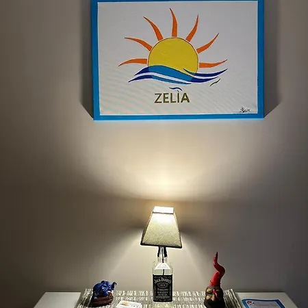 Zelia * Naples