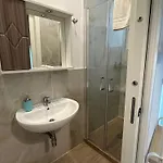 Zelia Frühstückspension 4*
